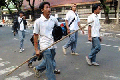 Pelajar penyiram air...