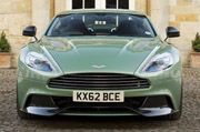 Aston Martin kembali...