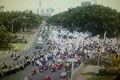 Ratusan buruh demo,...
