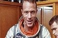 Astronot top AS tutup...