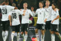 Jerman dan Swiss melenggang...