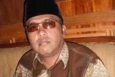 Stafnya korupsi, Bupati...