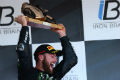 Tom Sykes raih juara...