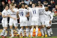 Menjamu Tottenham, Villa...