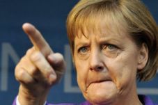 Merkel: Memata-matai...