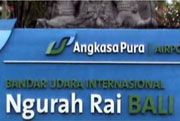 Pedagang UKM di Bandara...