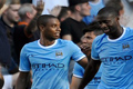 Fernandinho gandeng...
