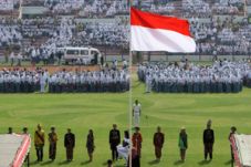 Anak muda jadi penonton...