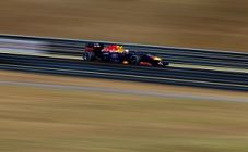 Kuasai India, Vettel...