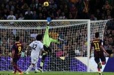 Barcelona bungkam Real...