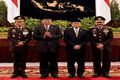 Hari ini, Timur serahkan...