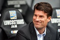 Laudrup nyaris tangani...