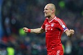 Robben tersanjung dilirik...