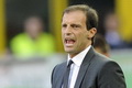 Milan terpuruk, Allegri...