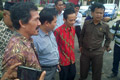 Parkir motor Rp20 ribu,...