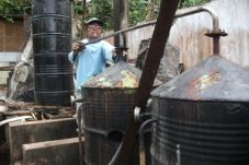 Hebat, ubah sampah jadi...