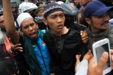 Sidang pembunuhan Yoyon...