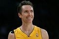 Steve Nash absen dua...