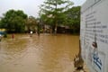Turap bocor, banjir...