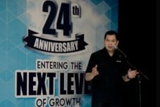 MNC Investama akan rebut...