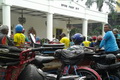 Ratusan becak bermotor...