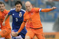 Arjen Robben dan Nigel...