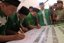 Ansor Jatim keluarkan...