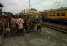 Pedagang Stasiun Jebres...