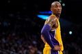 Lakers perpanjang kontrak...