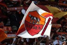 Roma ditahan Cagliari...