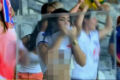 Rayakan gol, suporter...