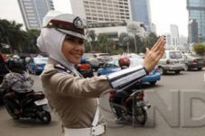 Emosi soal jilbab karena...