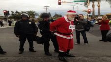 Polisi tangkap Santa...