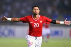 Bambang Pamungkas perkuat...