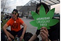 Uruguay, negara pertama...