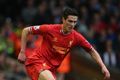 Martin Kelly siap rebut...