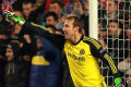 Mark Schwarzer senang...