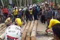 Perbaikan jembatan Binuang...
