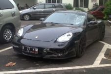 Tak miliki SIM, pengemudi...