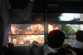 Penumpang bus selamatkan...