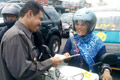 Larang sedekahi pengemis,...