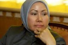 Ini alasan Atut batal...