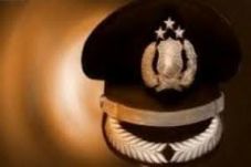 Melawan, polisi tembak...