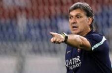 Mei 2014, Martino mundur...