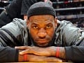 Kostum LeBron James...