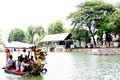 Liburan Natal, ribuan...