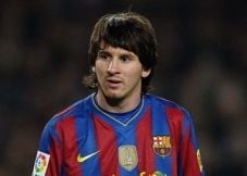 Demi Messi, Le Parisien...