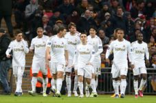 City gilas Swansea di...