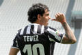 Carlos Tevez siap hadapi...