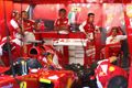 Ferrari: Tim pabrikan...